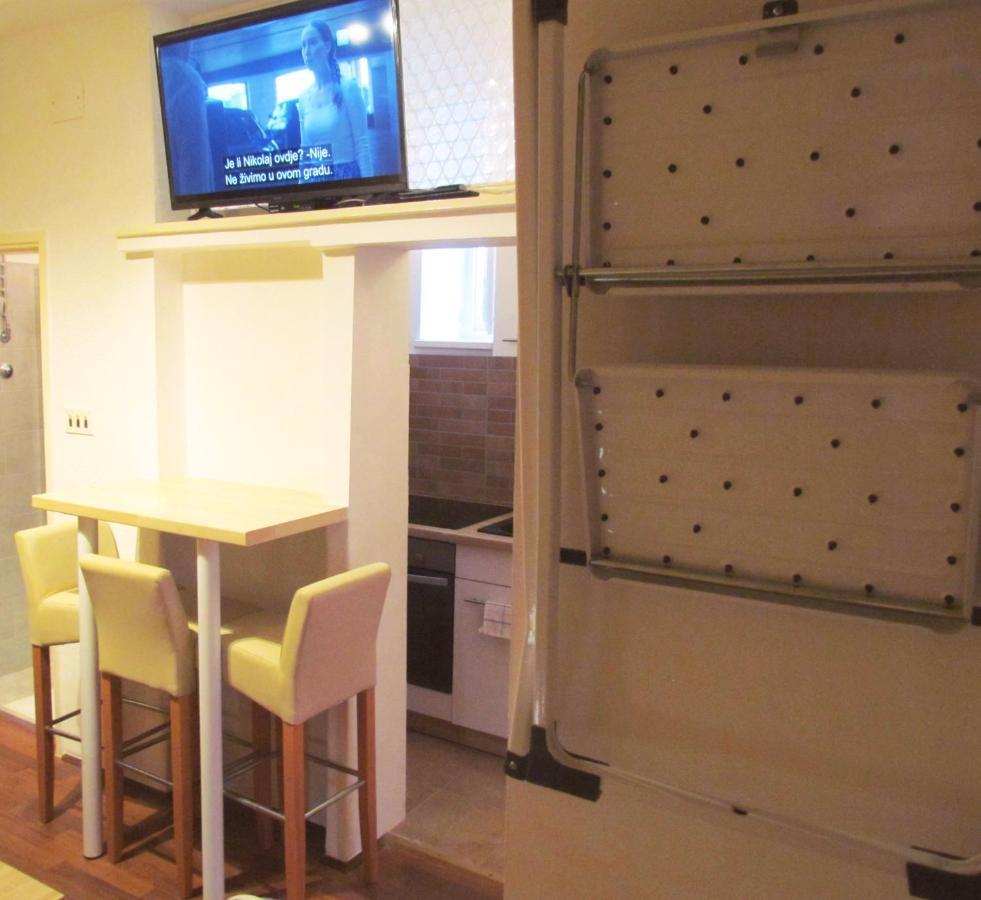 Center Studio Apartment PUY 외부 사진