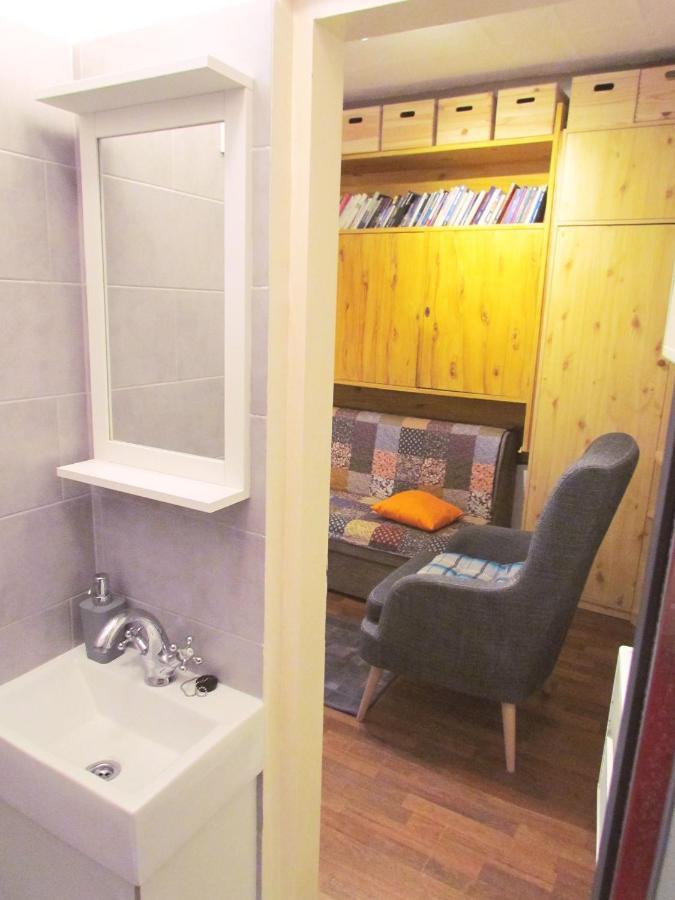 Center Studio Apartment PUY 외부 사진